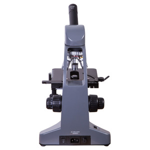 Микроскоп монокулярный Levenhuk 700M